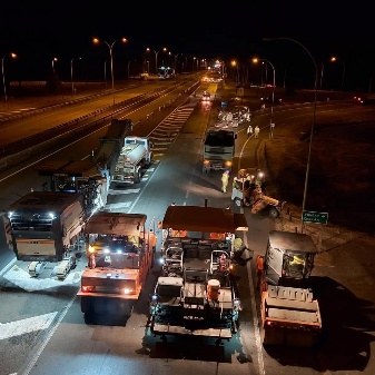 Faena nocturna de pavimentación en la Ruta 5